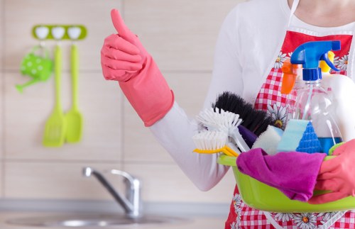 Flat and maisonette clearance work in the W5 area