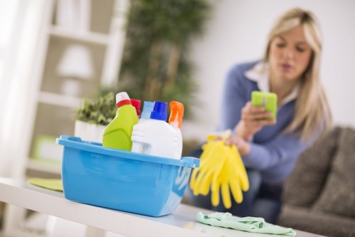 Residential deep cleaning service for W5 homes and flats with access considerations